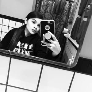 Meet your Posher, Melinda